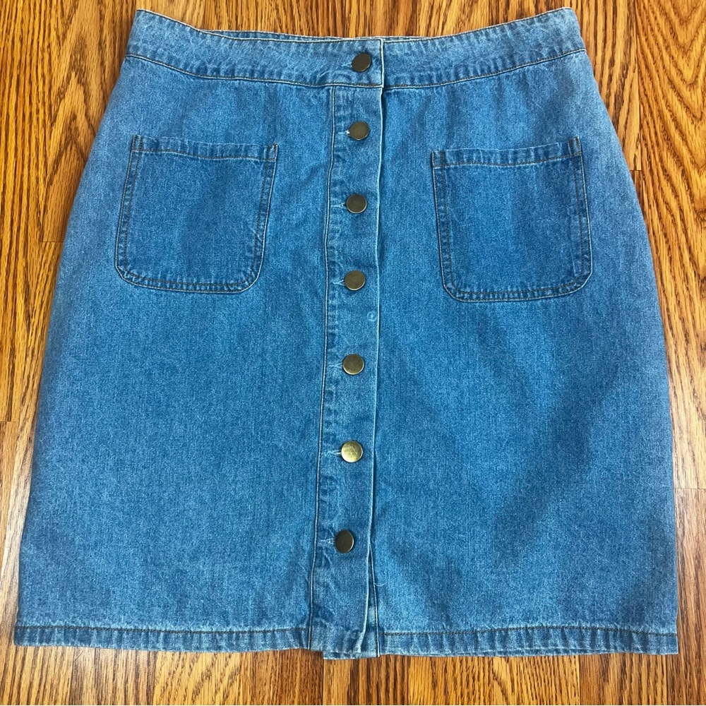 Vintage Inspired Button Front Denim Skirt Size Large Pockets
